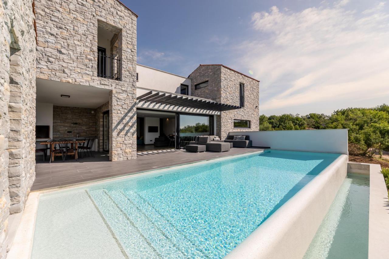 Ca Veia Villa Vrbnik Exterior photo